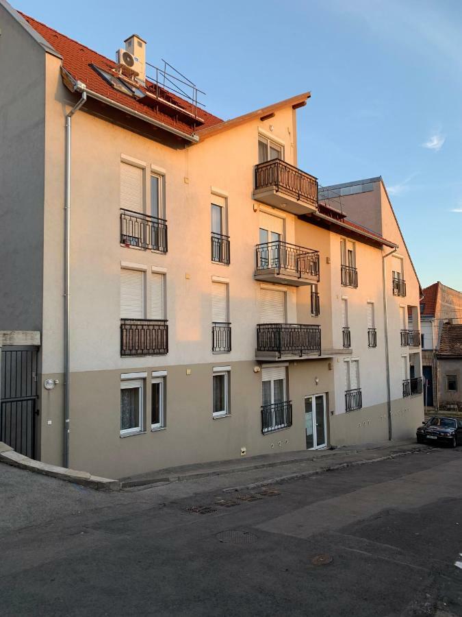 Deluxe Home Pécs Zewnętrze zdjęcie